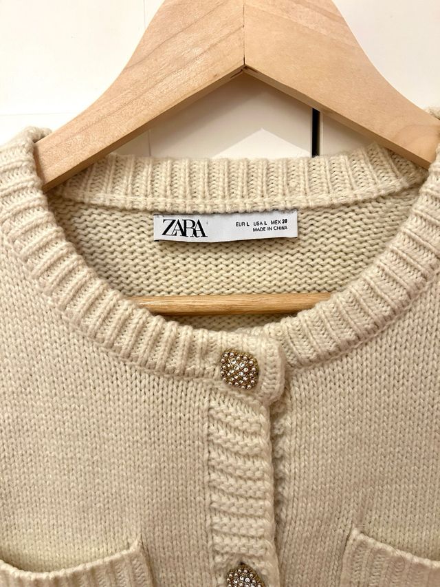 Jersey Zara Beige con Botones Joya