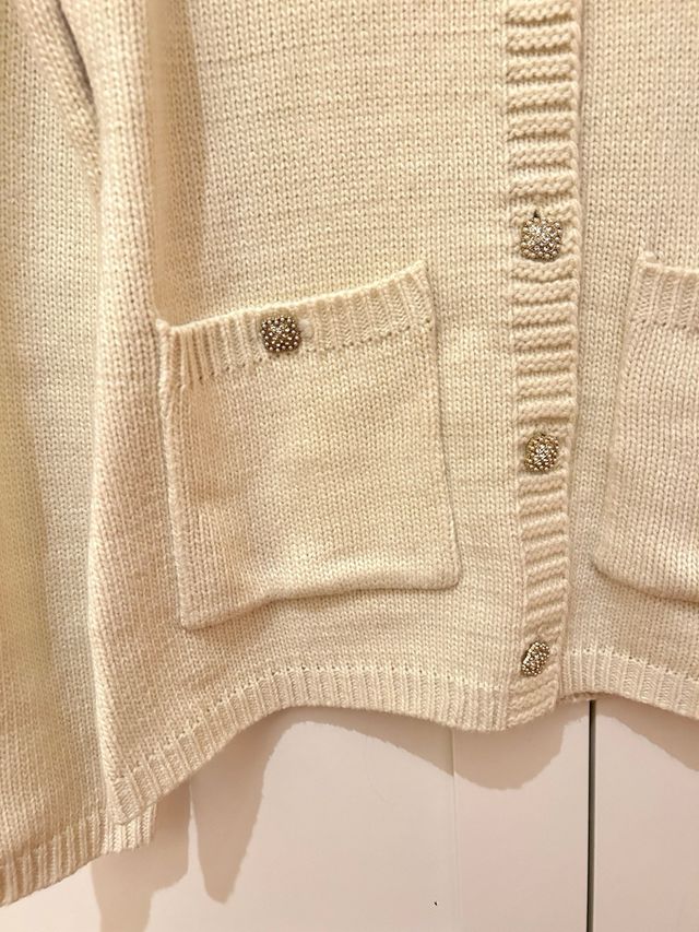 Jersey Zara Beige con Botones Joya