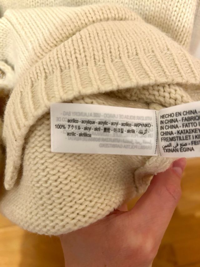 Jersey Zara Beige con Botones Joya