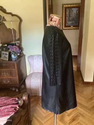 Vestido Zara símil piel negro Talla M