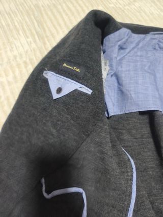 Americana de lana gris