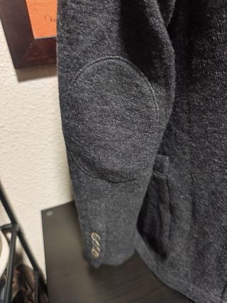 Americana de lana gris