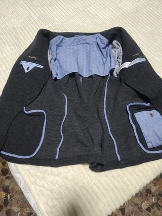 Americana de lana gris