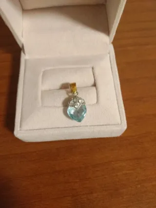 Colgante Oro Amarillo y Blanco Aguamarina