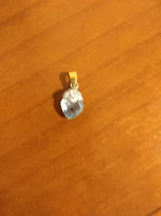 Colgante Oro Amarillo y Blanco Aguamarina