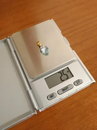 Colgante Oro Amarillo y Blanco Aguamarina