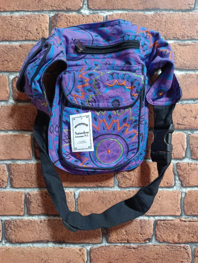 Borse da cintura e zaini artigianali