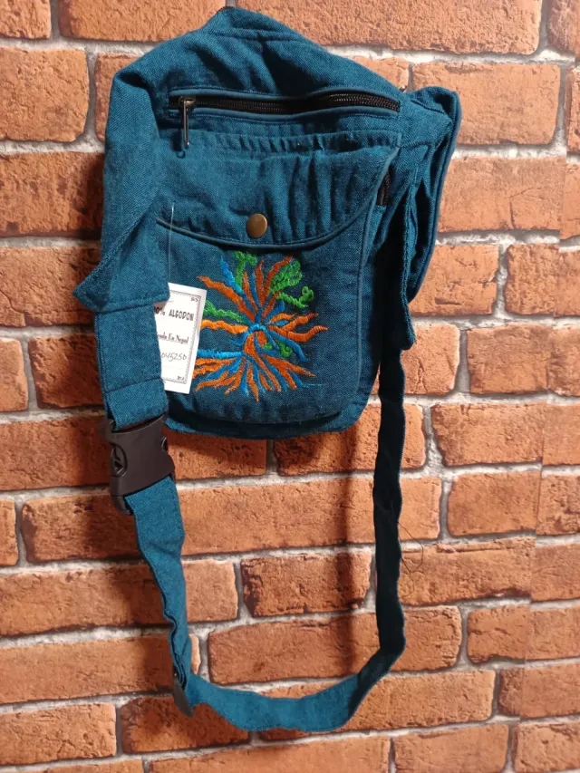 Borse da cintura e zaini artigianali