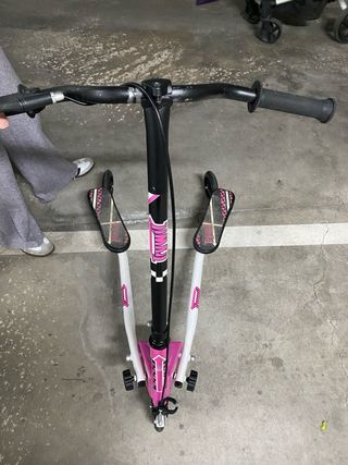 3 Patinetes dos scooters Simples y uno 3 ruedas