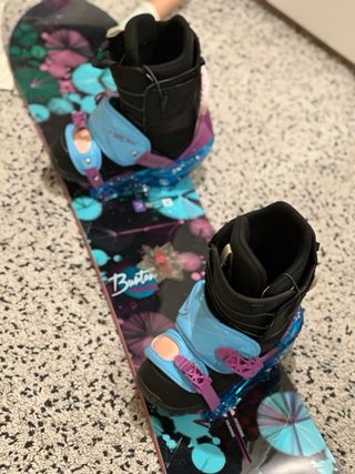 Tabla Snowboard Burton + Fijaciones y Botas Burton