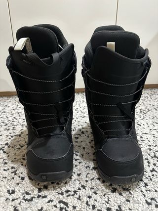 Tabla Snowboard Burton + Fijaciones y Botas Burton