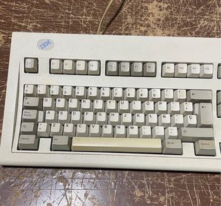 IBM Model M (Ñ) original