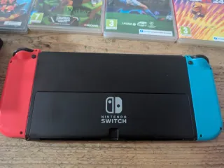 Nintendo Switch OLED in perfette condizioni