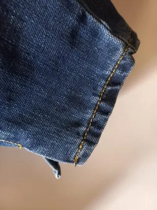 Jeans donna con decorazioni