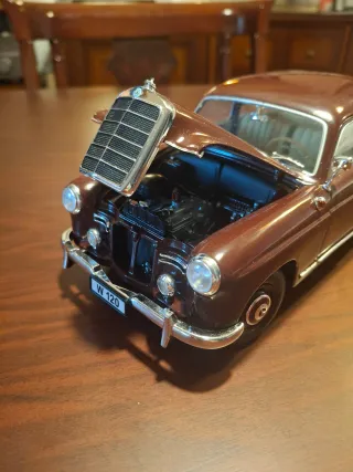 Mercedes 180 1963 Escala 1:18