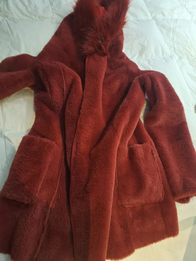 Abrigo Salsa reversible rojo