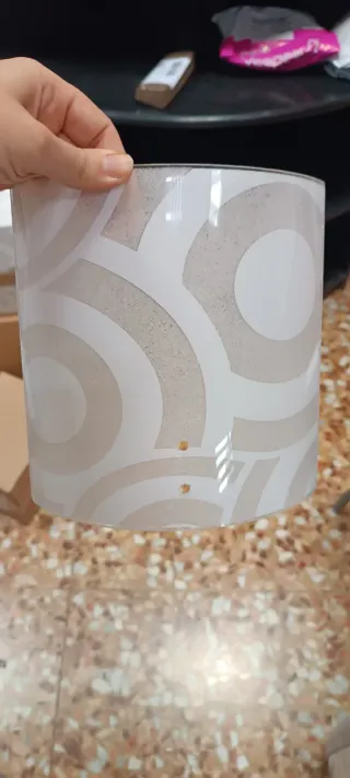 Lampadari a parete in vetro