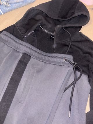 Chándal Supply & Demand Negro y Gris