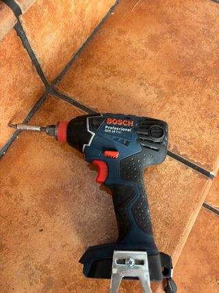 Taladro Atornillador Impacto Bosch 18V