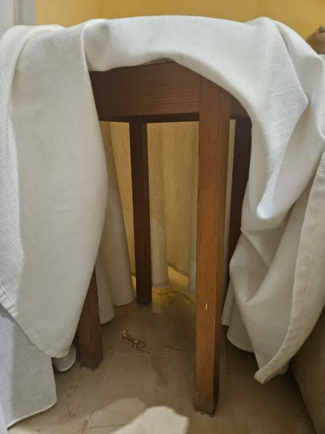 Mesa camilla con paño y cristal