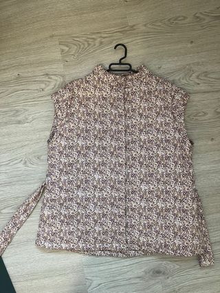 cosy woman west, as new