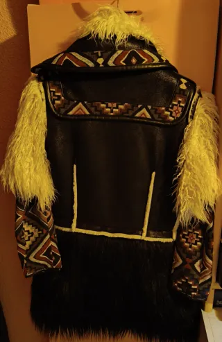 Chaquetón HIGLHY PREPPY a estrenar.