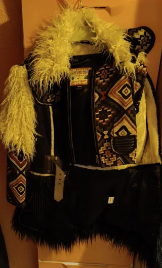 Chaquetón HIGLHY PREPPY a estrenar.