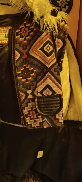 Chaquetón HIGLHY PREPPY a estrenar.