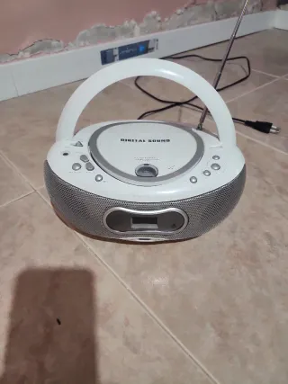 Mini cadena CD/Radio Digital Sound