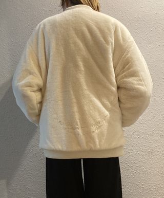 Chaqueta bomber acolchada beige