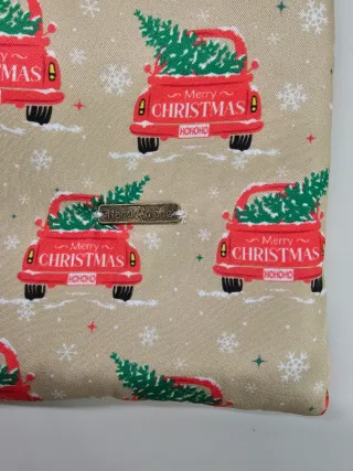 Tote bag con estampado navideño. Artesanal