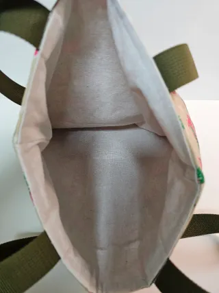 Tote bag con estampado navideño. Artesanal