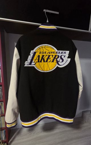 Chaqueta universitaria Lakers NBA Primark