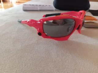 Occhiali da sole Oakley Rossi