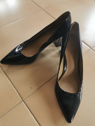 Zapatos de tacón negros