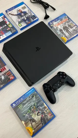 PS4 (PlayStation 4) Negra + 2 Mandos + 6 Juegos