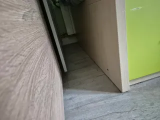 Cama con cajones de madera