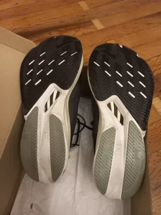 Adidas Adizero Boston 12 Talla 44 Negro/Amarillo