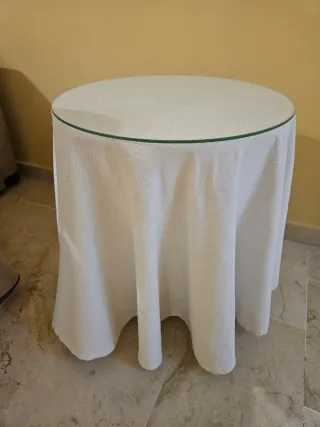 Tavolo con cristallo da 50 cm di diametro