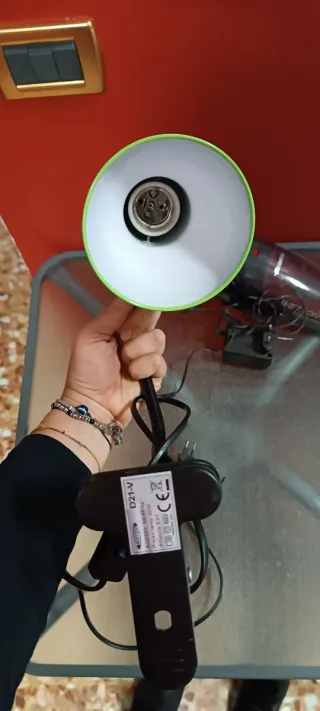 Lampada con pinza nero/verde