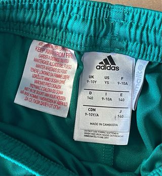 Pantaloncini Adidas Verdi