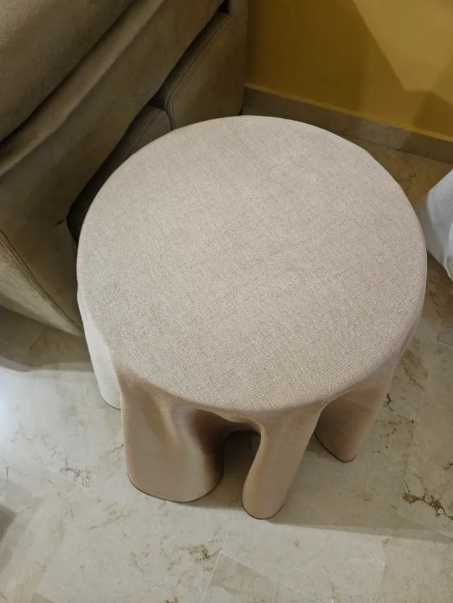 Mesa camilla pequeña