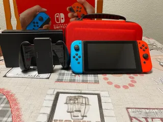 Nintendo Switch + 6 Juegos + Funda + Mario Kart Li