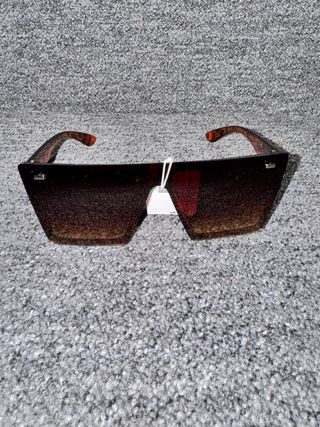 Gafas de sol cuadradas sin montura