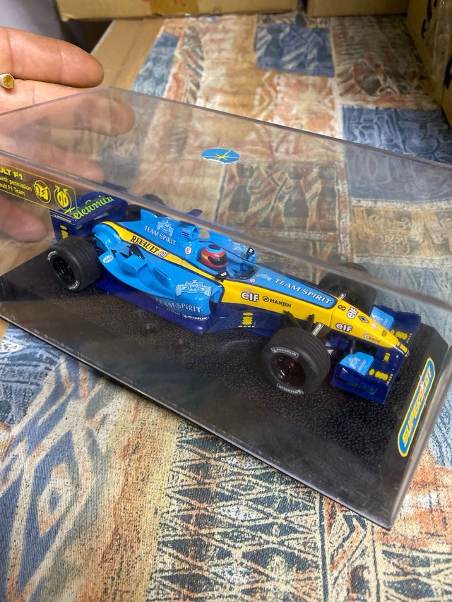 Coche F1 Renault Fernando Alonso 1:32