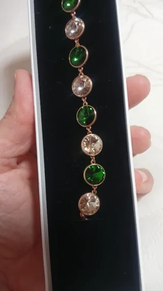 Pendientes Victoria Cruz Verde y Oro