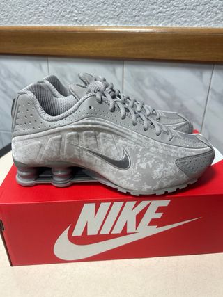 Nike Shox R4 Gris Plata