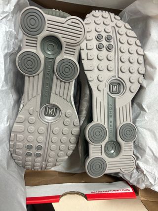 Nike Shox R4 Gris Plata