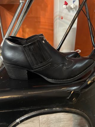 Botines cowboy negros T39