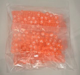 Cuentas Naranjas Letras para Pulseras